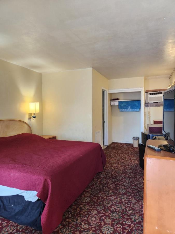 Econo Inn Clearwater Exteriér fotografie